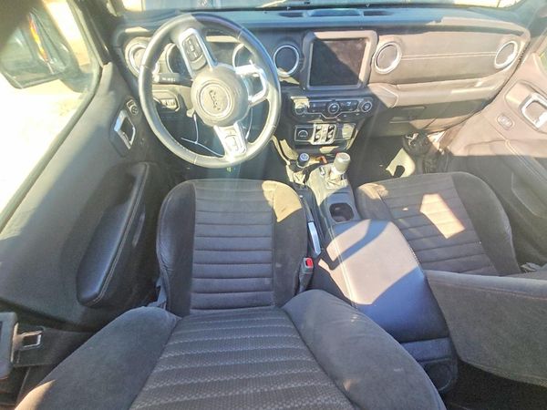 2022 JEEP WRANGLER Unlimited Sahara 4XE — CKPT