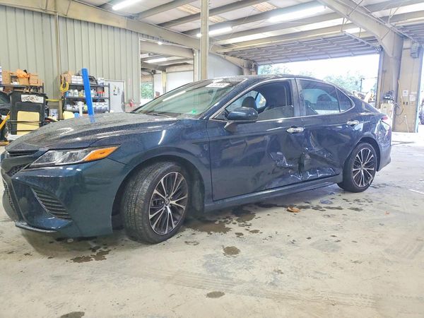2018 TOYOTA CAMRY — DSFA — Front 3/4