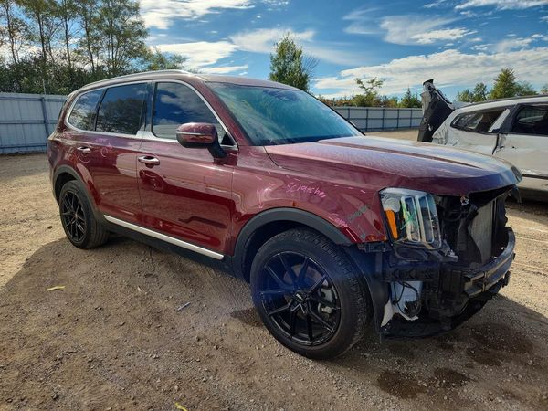2023 KIA TELLURIDE S — Passenger 3/4