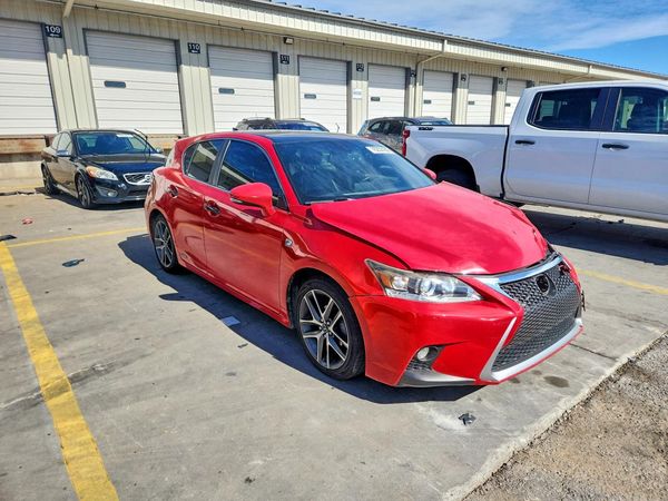 2015 LEXUS CT 200h — Passenger 3/4