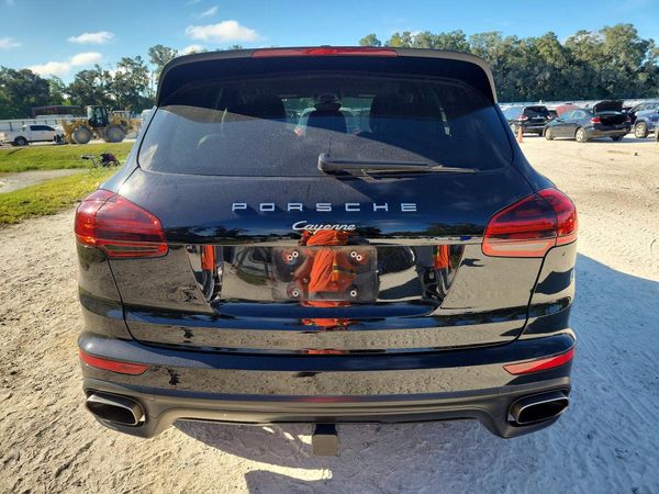 2018 PORSCHE CAYENNE Base / Platinum Edition — DIRR