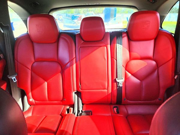 2018 PORSCHE CAYENNE Base / Platinum Edition — SUVN