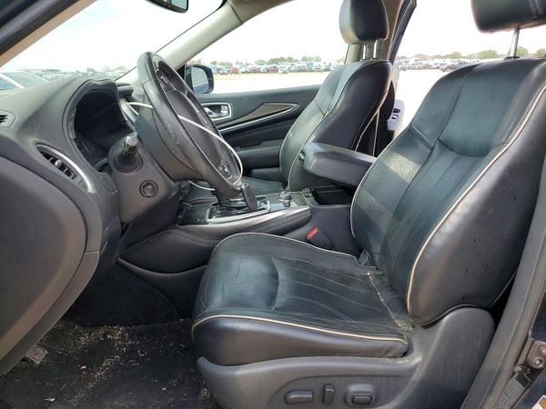 2018 INFINITI QX60 — DENT