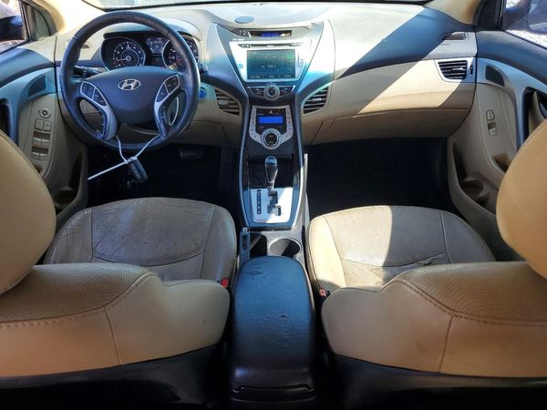 2013 HYUNDAI ELANTRA — CKPT