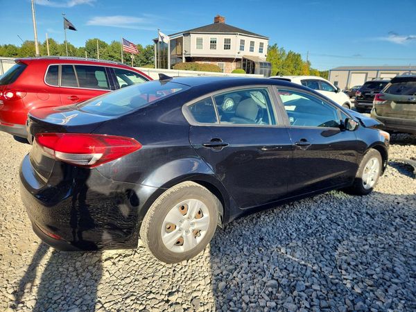 2017 KIA FORTE LX Base — PSRA