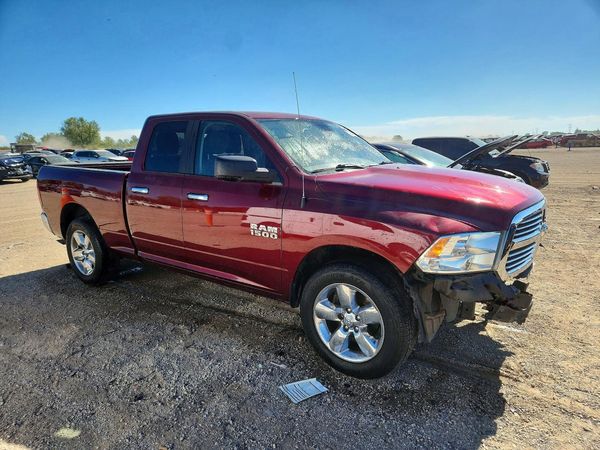 2018 RAM 1500 SLT — Passenger 3/4