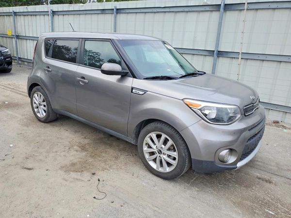 2018 KIA SOUL Plus — Passenger 3/4