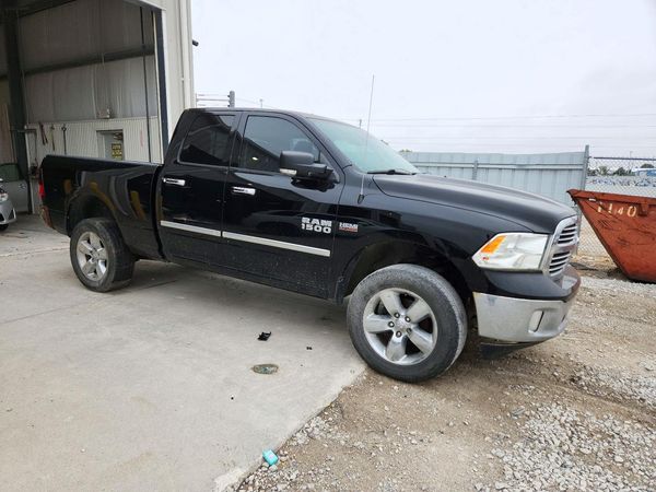 2013 RAM 1500 SLT — Passenger 3/4