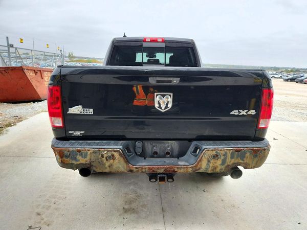 2013 RAM 1500 SLT — DIRR