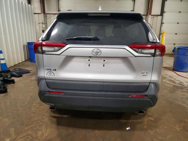 2019 TOYOTA RAV4 XLE / XLE Premium 4WD — DIRR