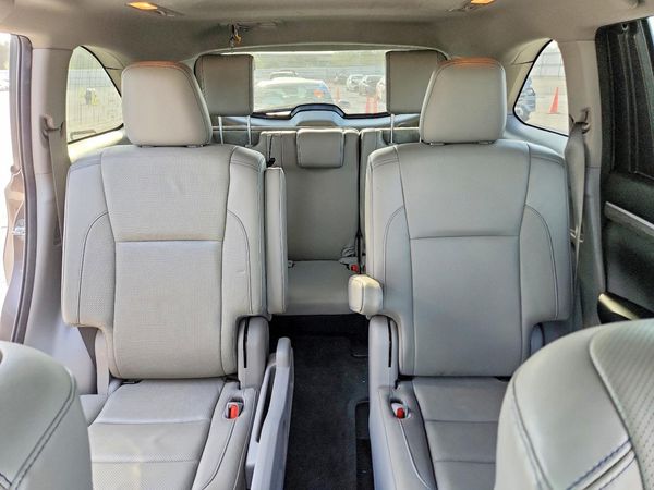 2017 TOYOTA HIGHLANDER Ltd/Ltd Platinum — SUVN