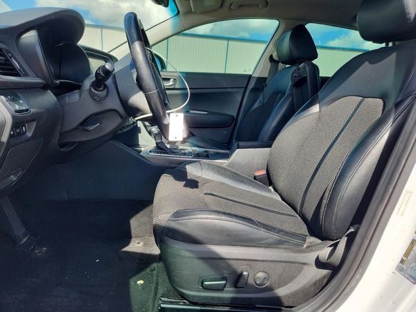2019 KIA OPTIMA LX, S — DENT