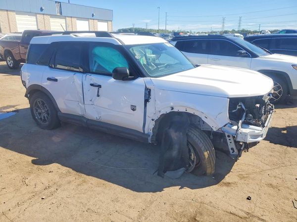 2024 FORD BRONCO Big Bend — Passenger 3/4
