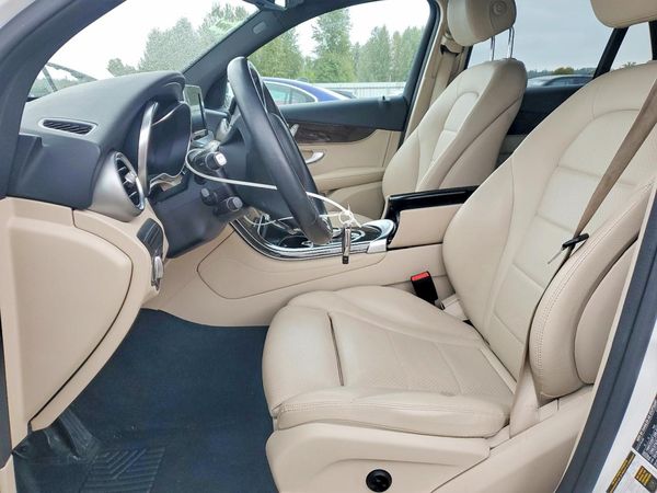 2018 MERCEDES-BENZ GLC GLC300 — DENT