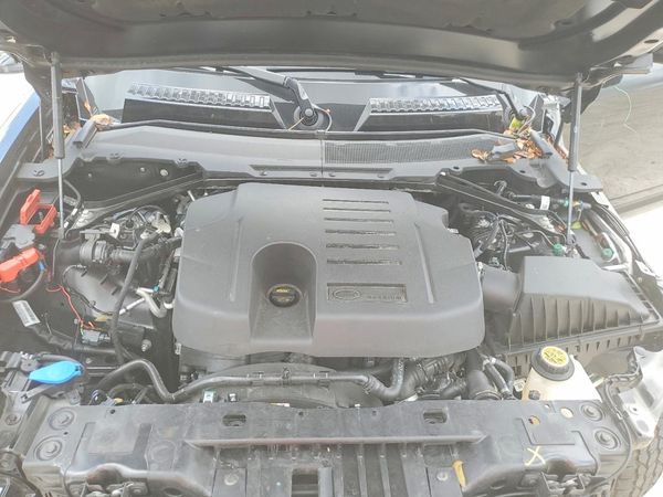 2024 LAND ROVER DEFENDER 130 Outbound — Engine bay