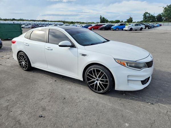 2016 KIA OPTIMA GL — Passenger 3/4
