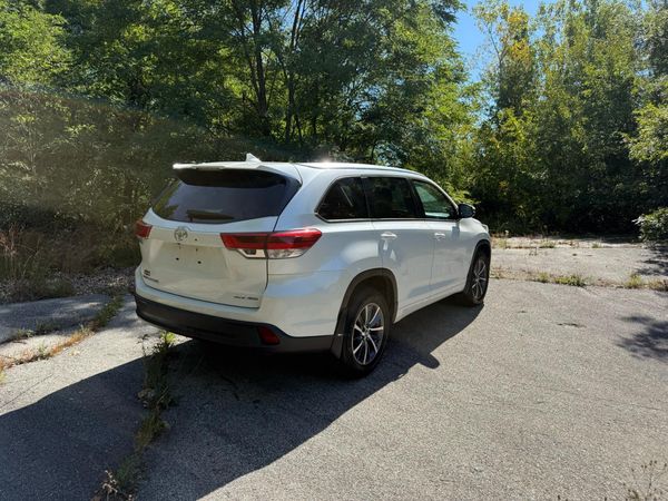 2018 TOYOTA HIGHLANDER SE/XLE