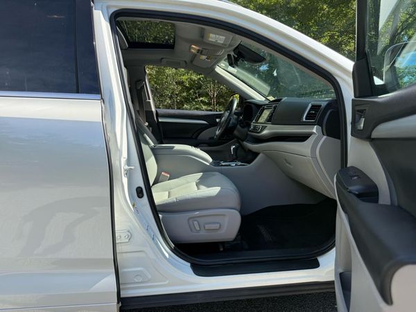 2018 TOYOTA HIGHLANDER SE/XLE