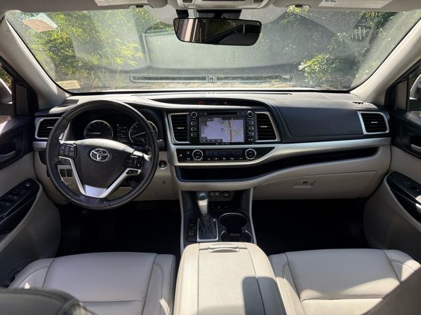 2018 TOYOTA HIGHLANDER SE/XLE