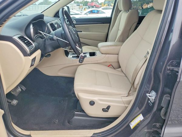 2021 JEEP GRAND CHEROKEE Laredo — DENT