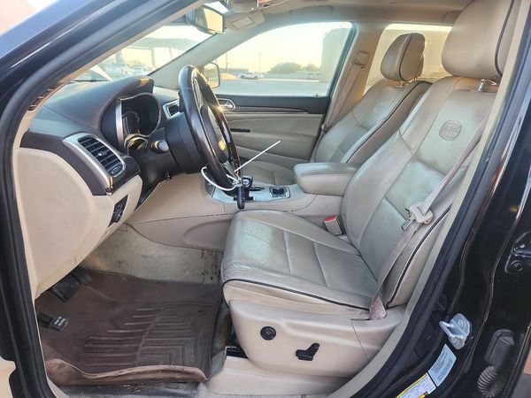2015 JEEP GRAND CHEROKEE OVERLAND 4X4 — DENT