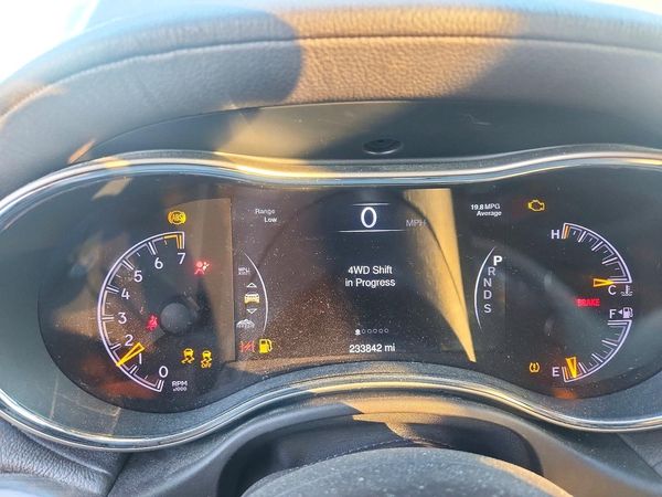 2015 JEEP GRAND CHEROKEE OVERLAND 4X4 — ODOM