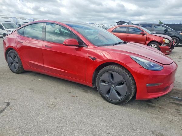 2021 TESLA MODEL 3 — Passenger 3/4