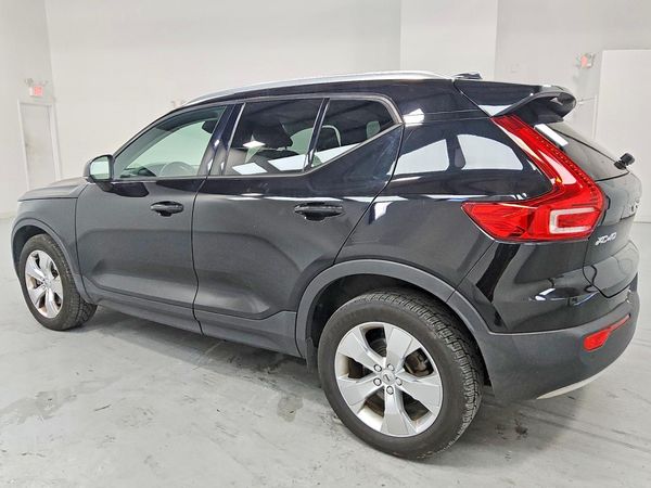 2022 VOLVO XC40 Momentum (excl S60) — DSRA