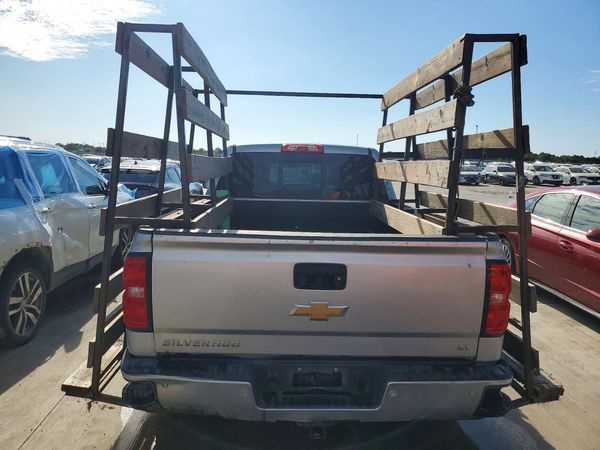 2018 CHEVROLET SILVERADO LT — DIRR