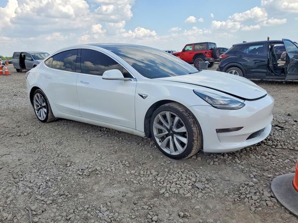 2020 TESLA MODEL 3 — Passenger 3/4