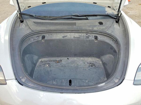 2020 TESLA MODEL 3 — Engine bay