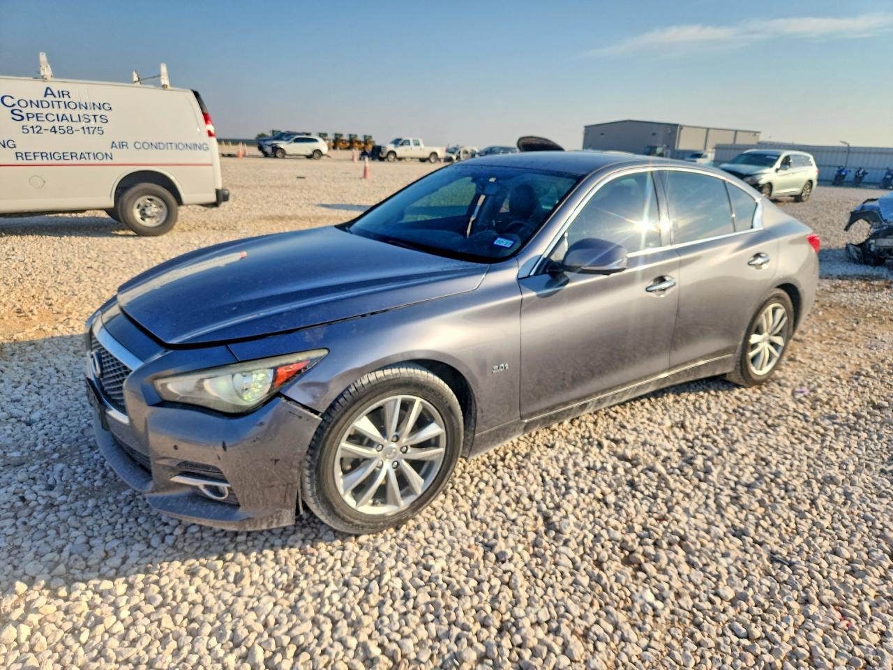 2016 INFINITI Q50 — Front 3/4