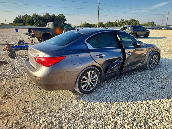2016 INFINITI Q50 — PSRA