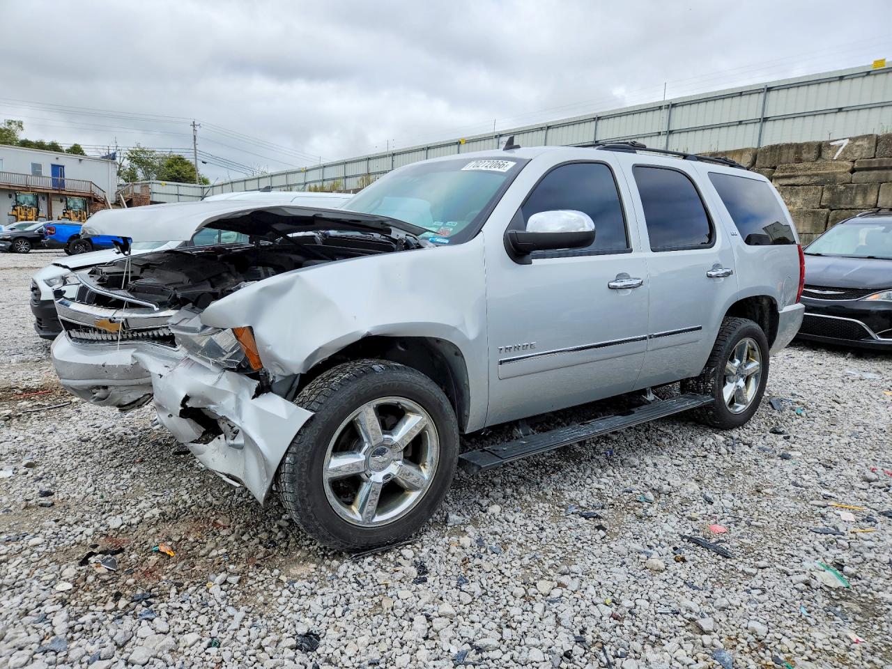 2013 CHEVROLET TAHOE LTZ — Front 3/4