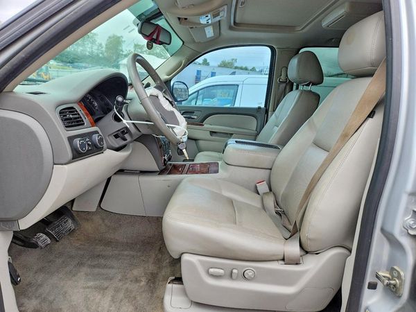 2013 CHEVROLET TAHOE LTZ — DENT