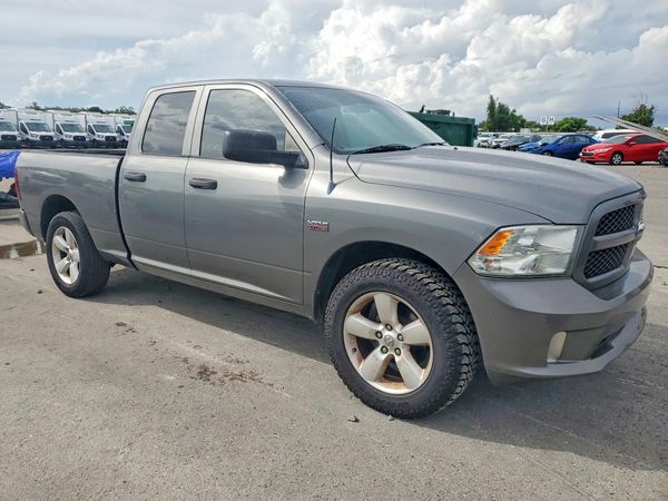 2013 RAM 1500 ST — Passenger 3/4