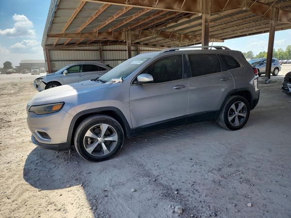 2019 JEEP CHEROKEE — DSFA — Front 3/4