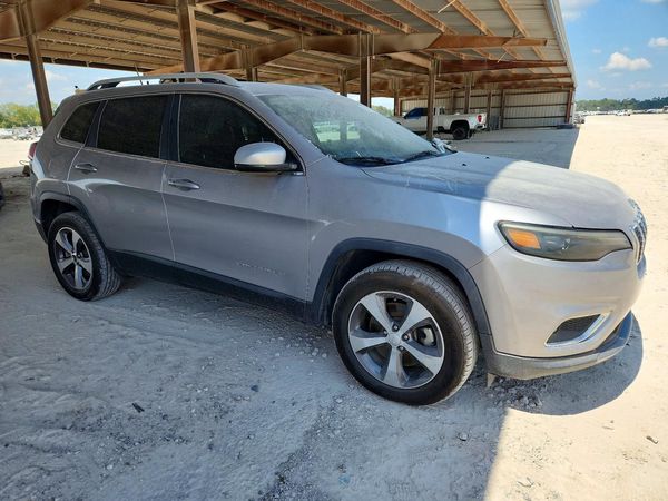 2019 JEEP CHEROKEE Limited — Passenger 3/4