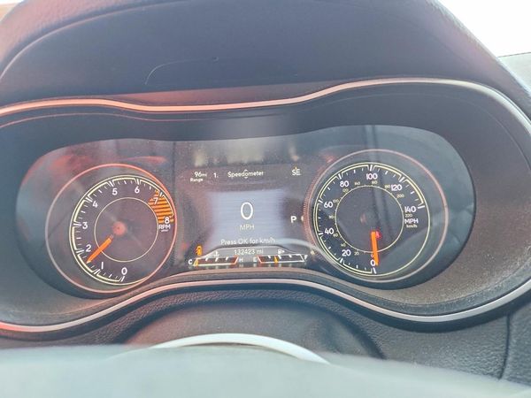2019 JEEP CHEROKEE Limited — ODOM