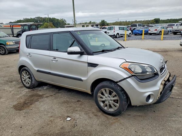2013 KIA SOUL All Trims — Passenger 3/4