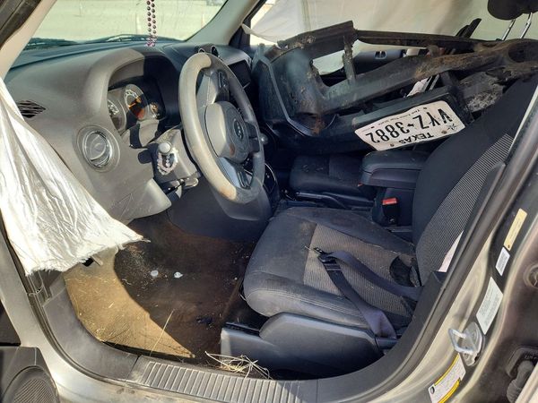 2014 JEEP PATRIOT Sport — DENT