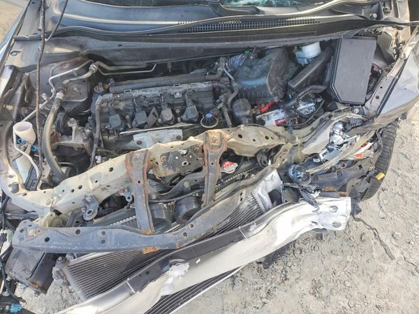 2014 ACURA ILX 20 Premium — Engine bay