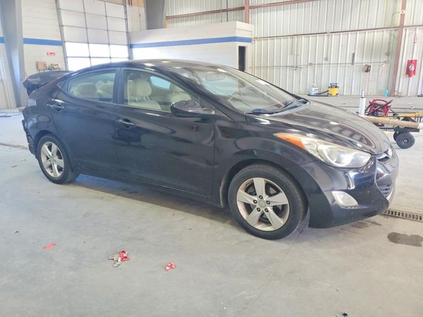 2012 HYUNDAI ELANTRA GLS(Middle grade) — Passenger 3/4
