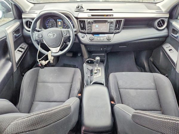2018 TOYOTA RAV4 Adventure/XLE — CKPT