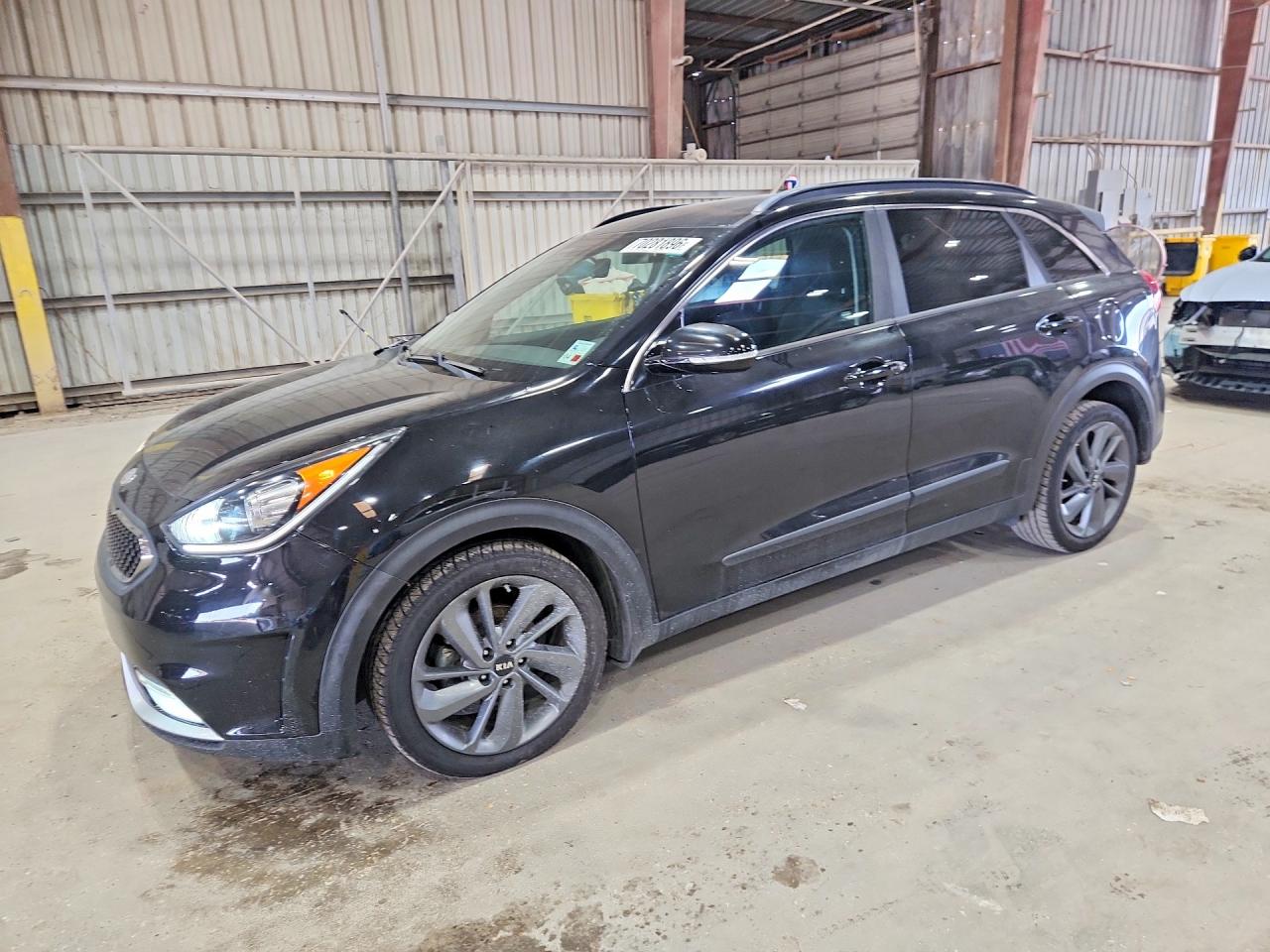 2017 KIA NIRO EX / EX Prem — Front 3/4