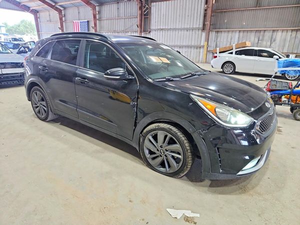 2017 KIA NIRO EX / EX Prem — Passenger 3/4