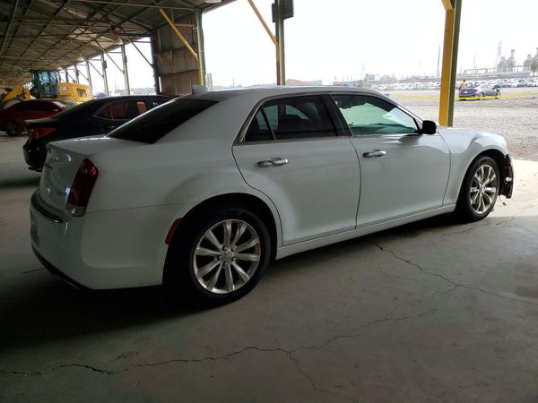2018 CHRYSLER 300 300 Limited — PSRA