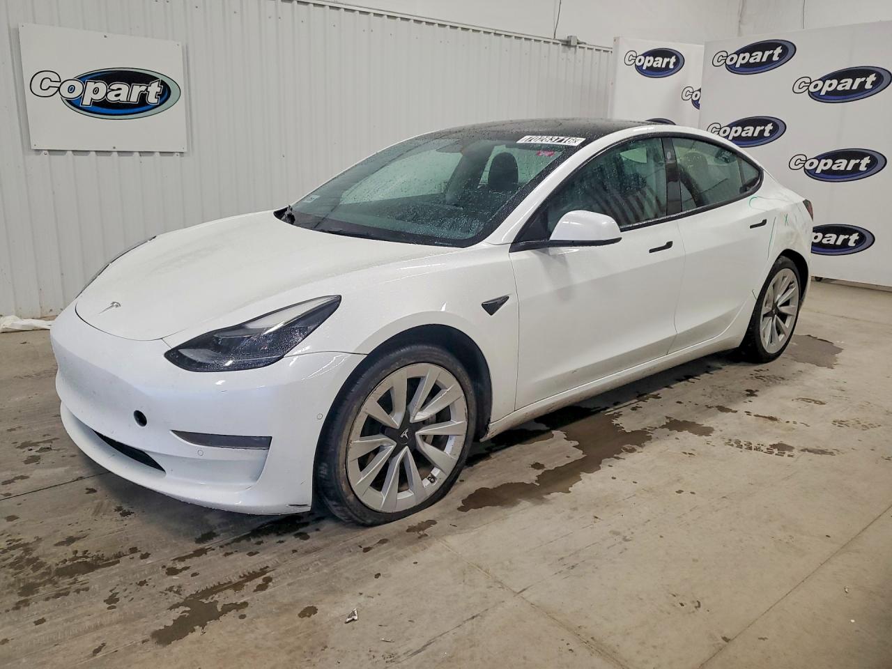 2022 TESLA MODEL 3 — Front 3/4