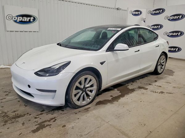 2022 TESLA MODEL 3 — Front 3/4
