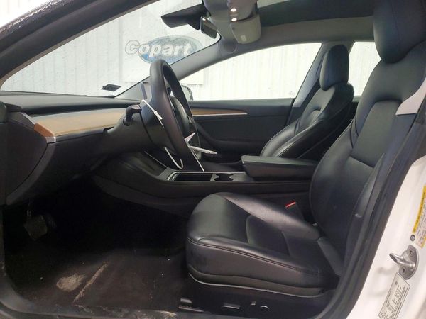 2022 TESLA MODEL 3 — DENT